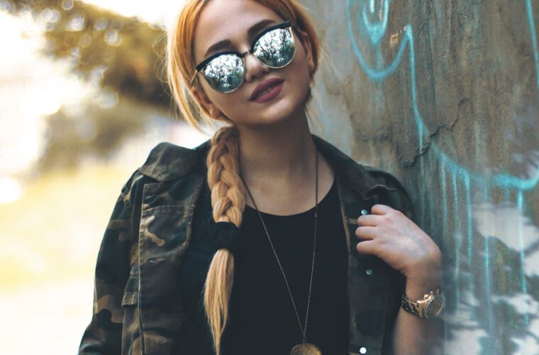Photo Grunge style of dressing